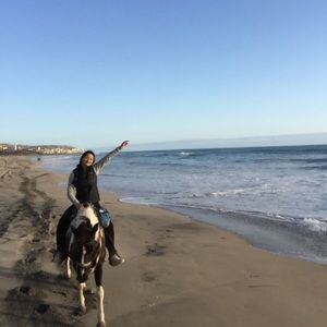 Meet your Posher, Helena